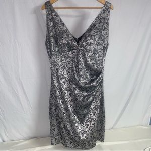 Silver Black Floral Sheen V-Neck Sleeveless Dress
